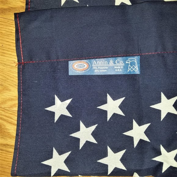 Annin 4' x 2 1/2' Poly-Cotton American Flag   NWOT - Picture 2 of 4